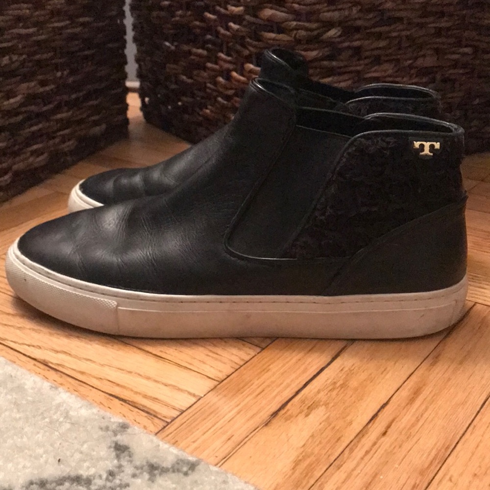 Tory Burch Flower Sneaker